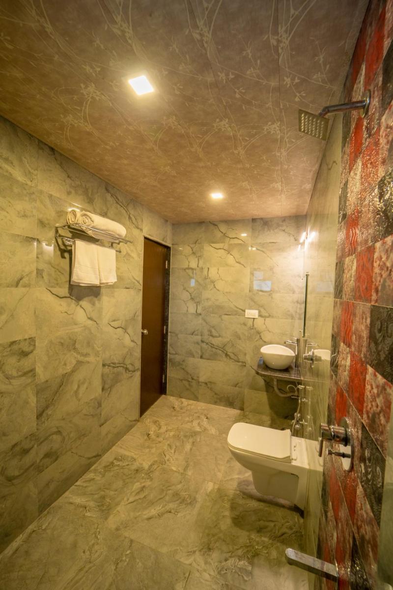 Vrindavan Resort - Housity