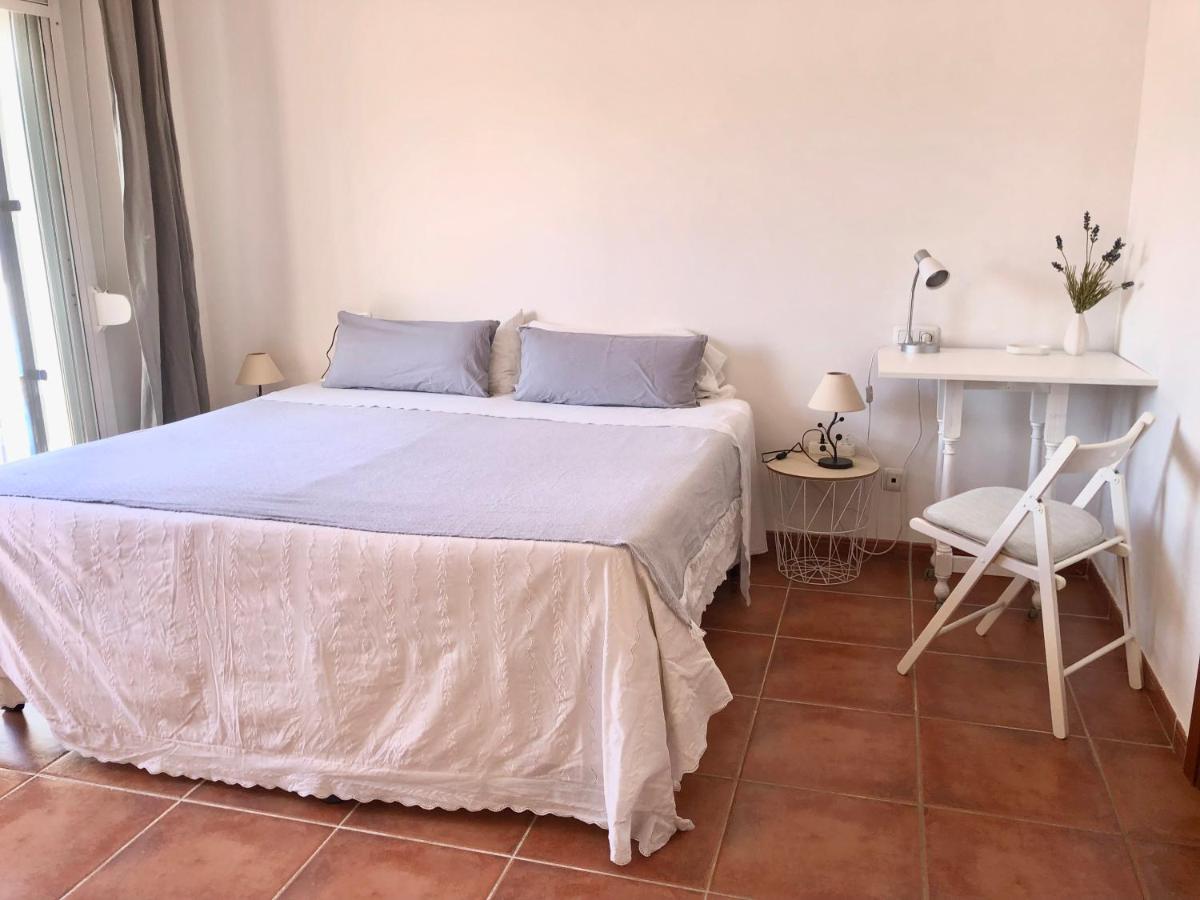 Suitetrails - Charming 1 bedroom suite with shared kitchen next to Puerto Banus