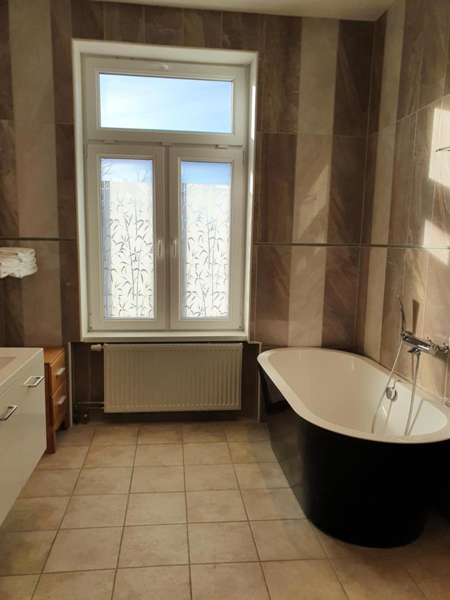 Gamleby Hotell - Housity
