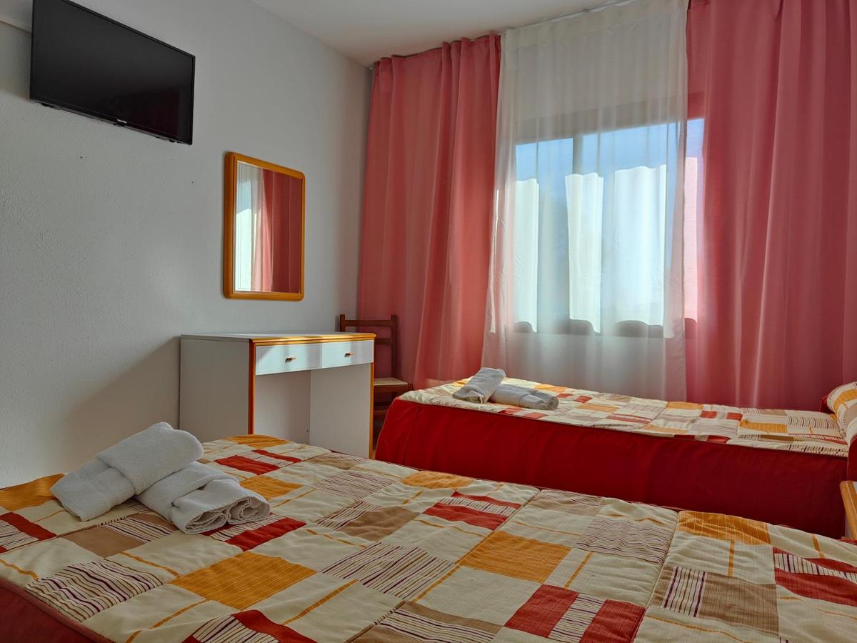 Hostal Restaurante Venta del Barro - Housity