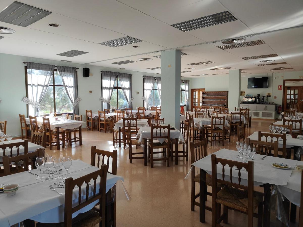 Hostal Restaurante Venta del Barro - Housity