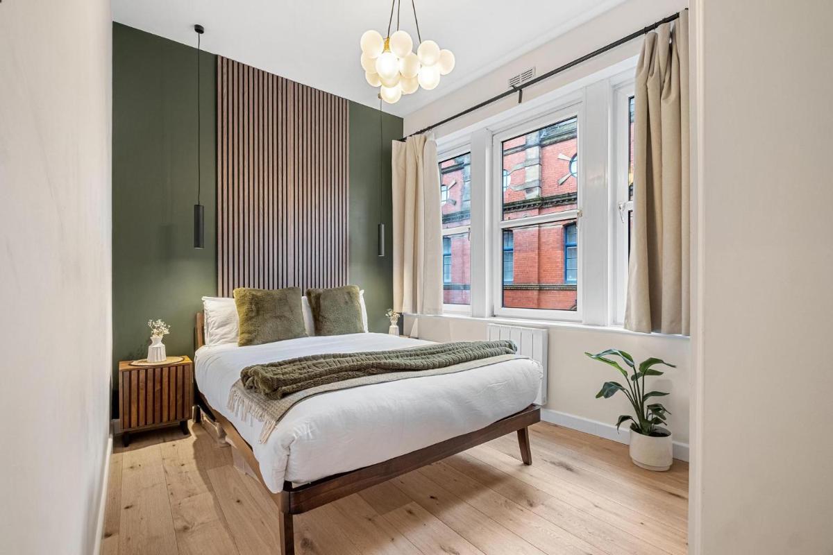 Suitetrails - Stylish 1 Bed City Centre Apartment (Sleeps 4)