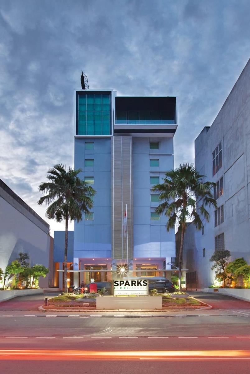 Sparks Life Jakarta, ARTOTEL Curated - Housity