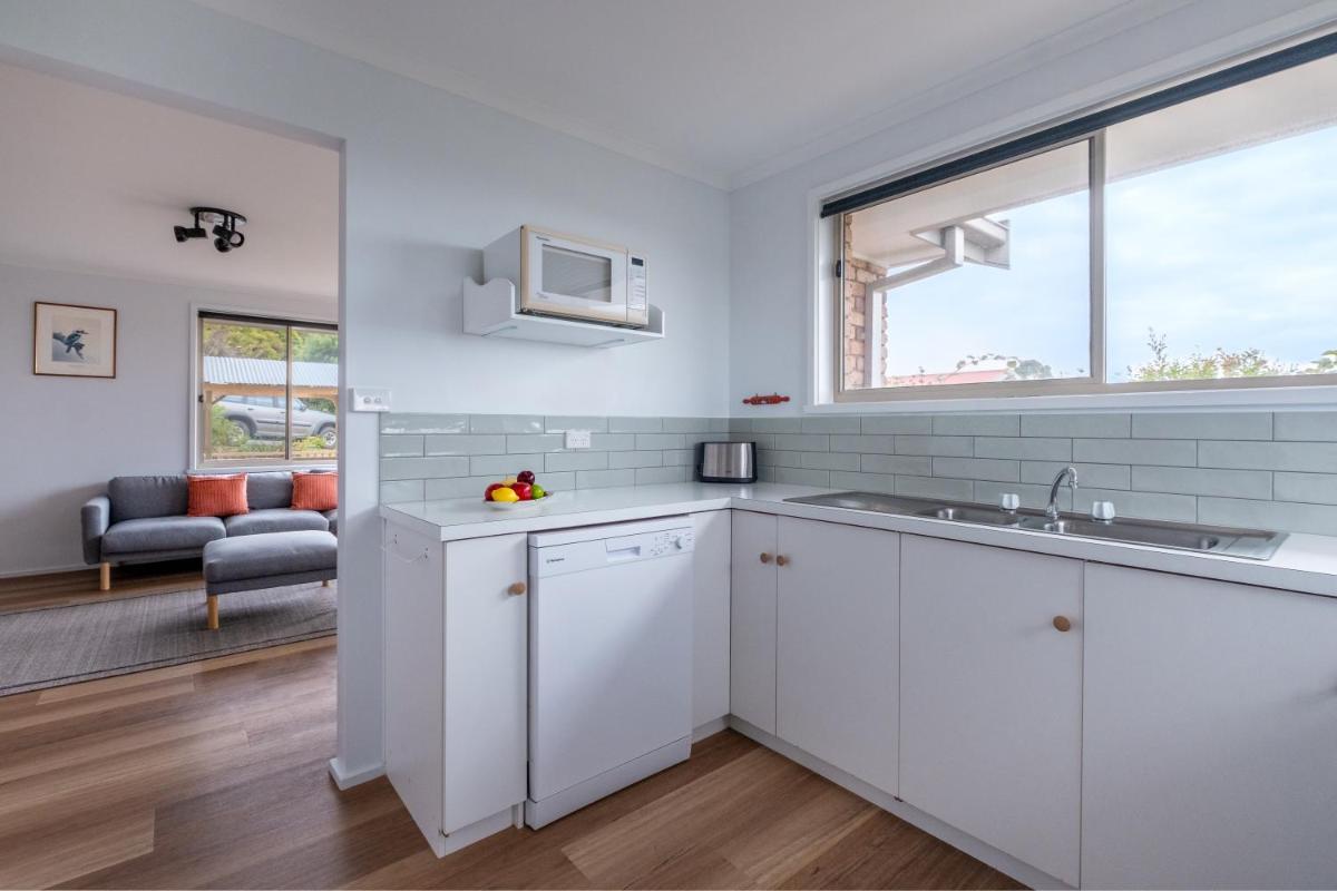 Suitetrails - Island Vista - Freycinet Holiday Houses