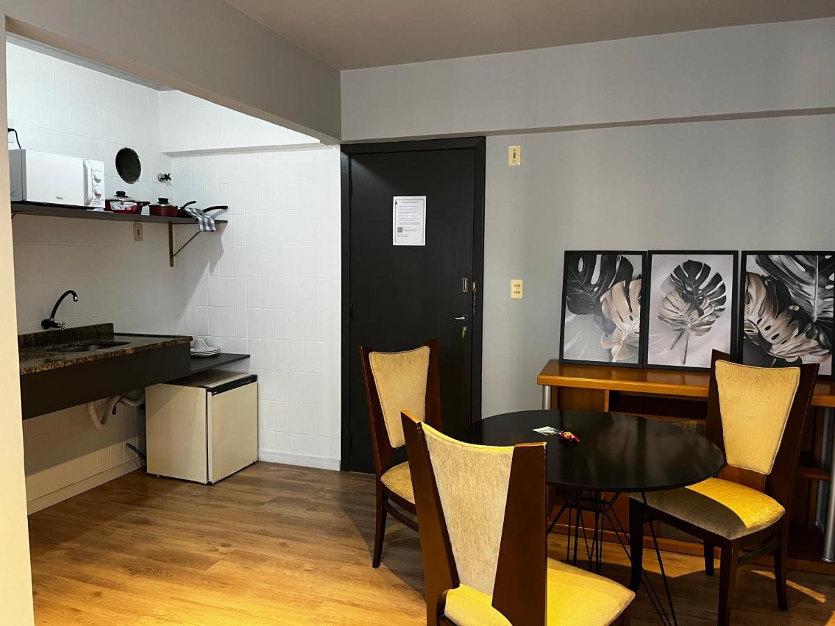 Abdon Batista - Apto completo central, Smart TV - Housity