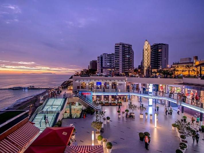 The Place Miraflores - Housity