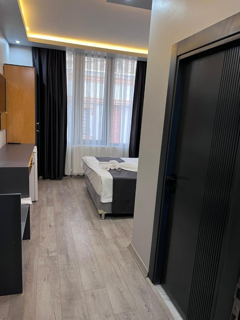 comfort suit hotel van - Housity