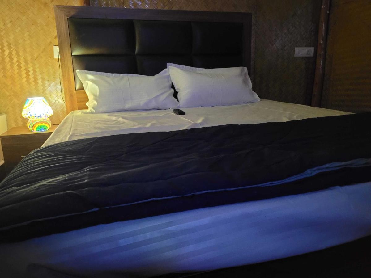 Super Hotel O Royal Tree Cafe And Resort - Housity