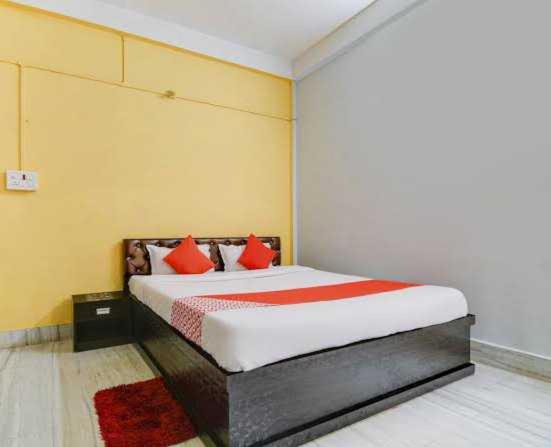 Suitetrails - OYO Hotel Unique Restaurant & Guest House Kharkhoda