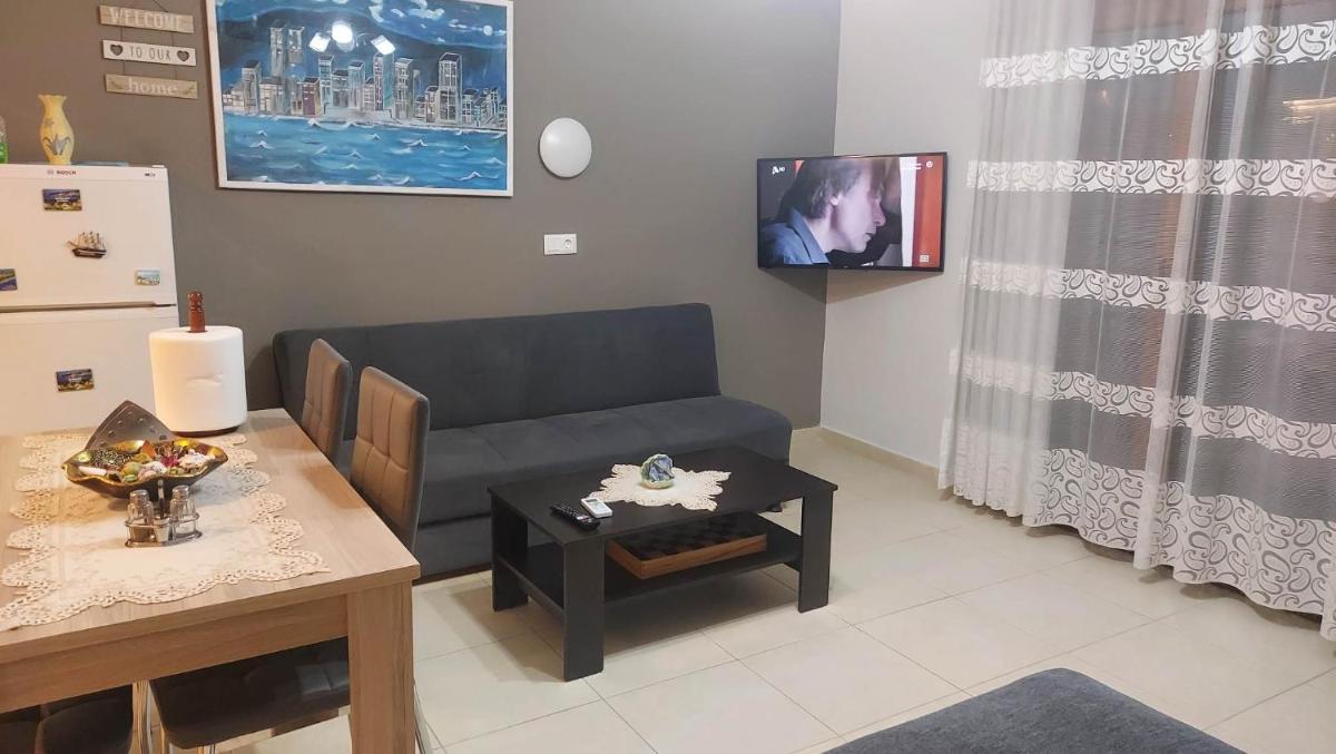 Modern Apartment Kallithea 2 - Housity