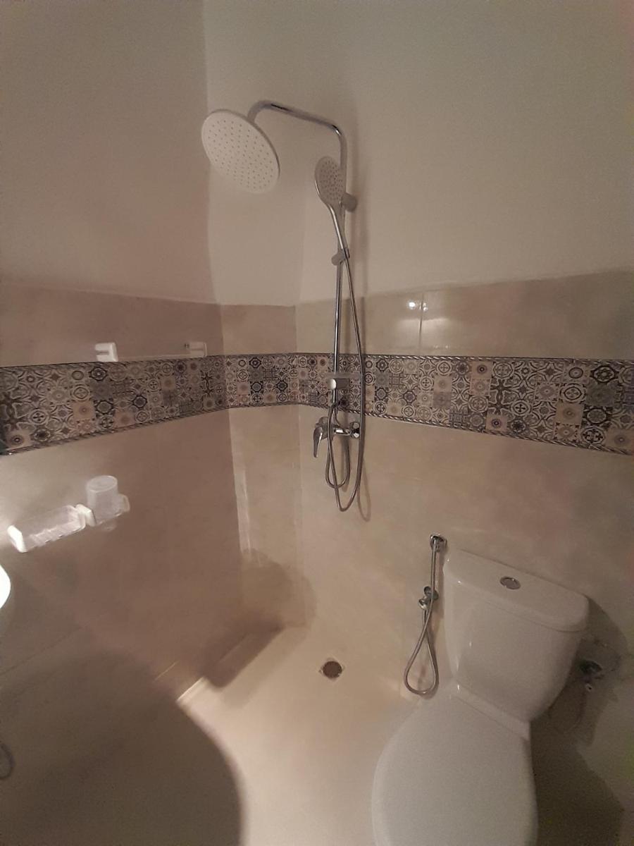 Hotel Mentaga - Housity