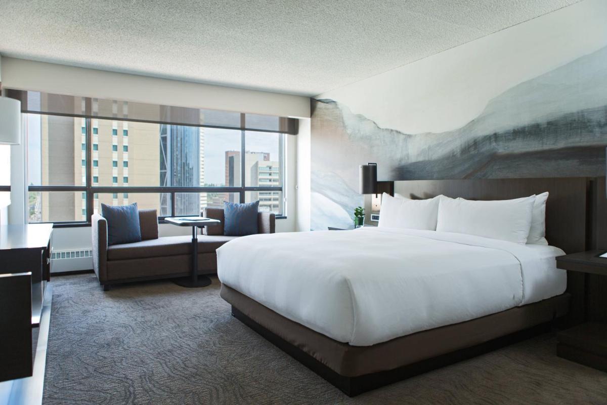 Calgary Marriott Downtown Hotel - Hizvo