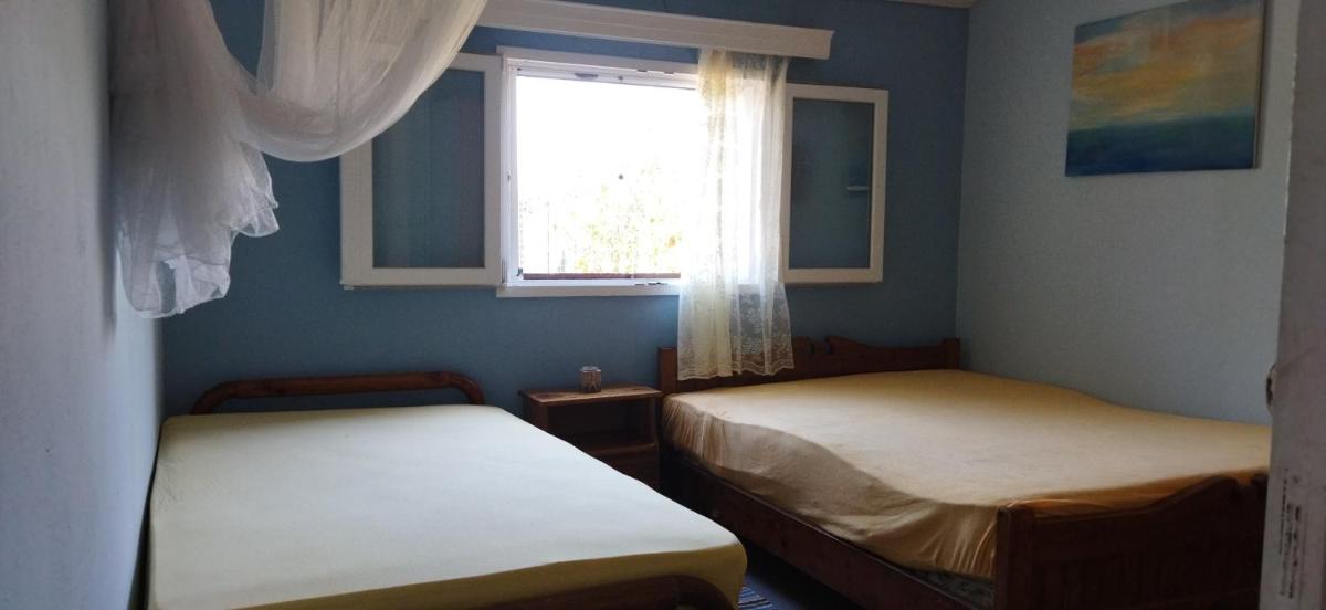 - - Housity