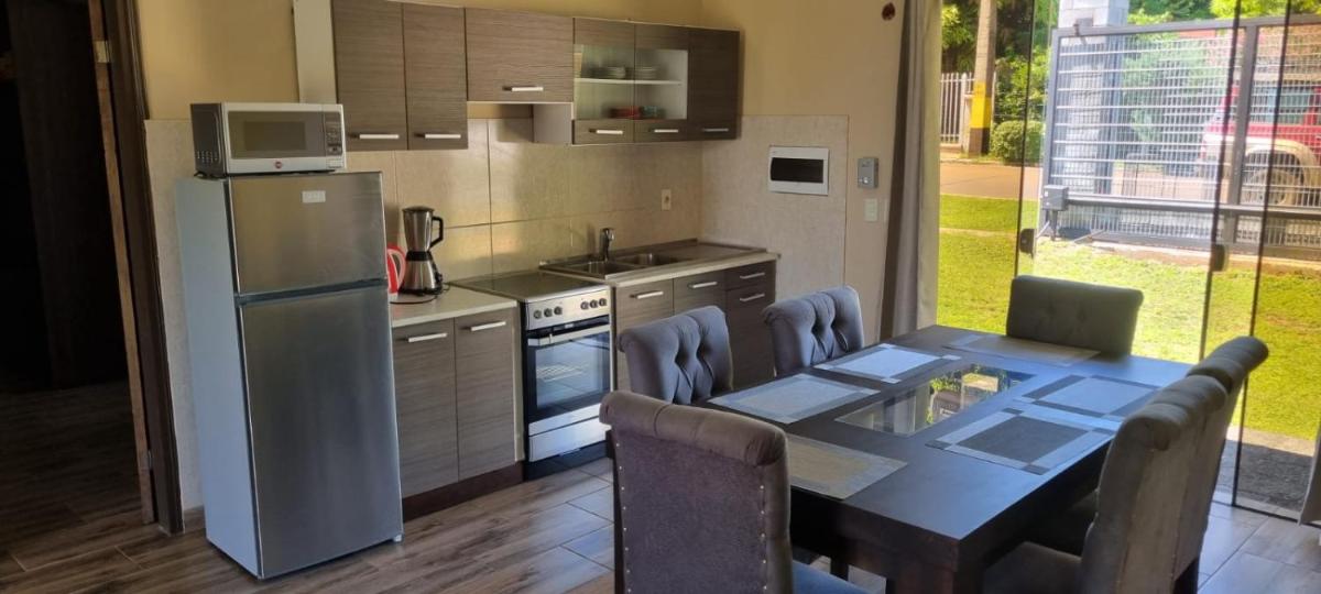 Suitetrails - HOMELY STAY - Bungalow III with Pool Garden Patio
