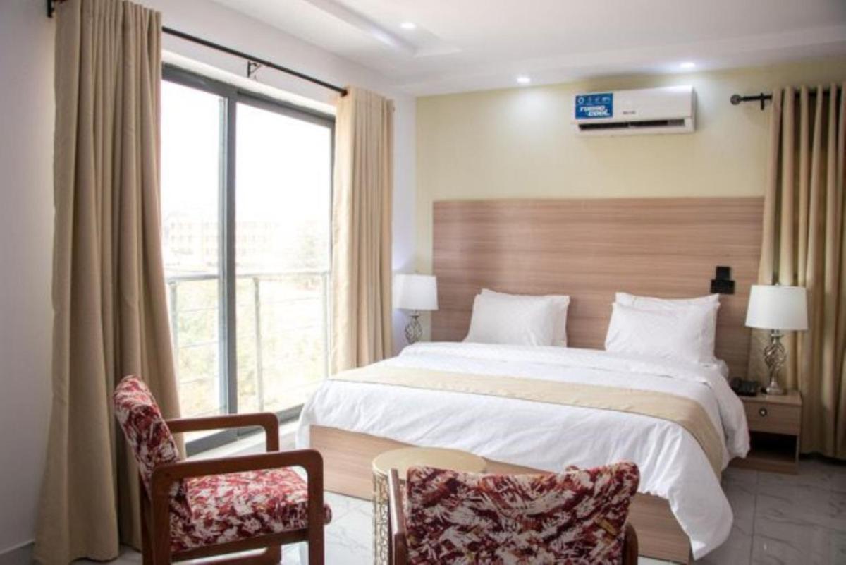 Vacation Haus Hotel Ibadan - Housity