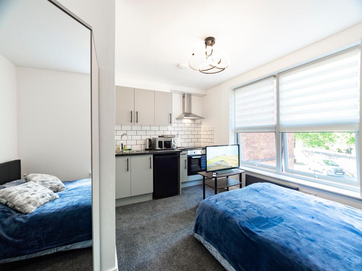 Suitetrails - Mansfield Town Centre Flats