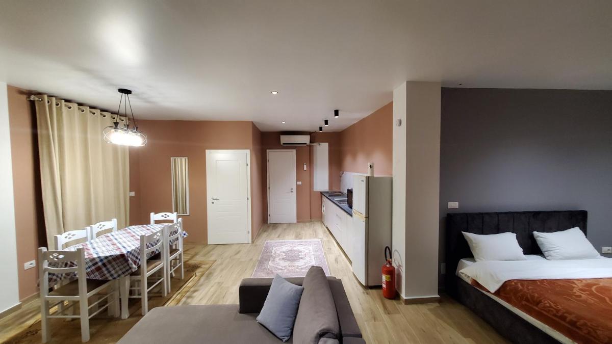 Suitetrails - Sirius Apartment