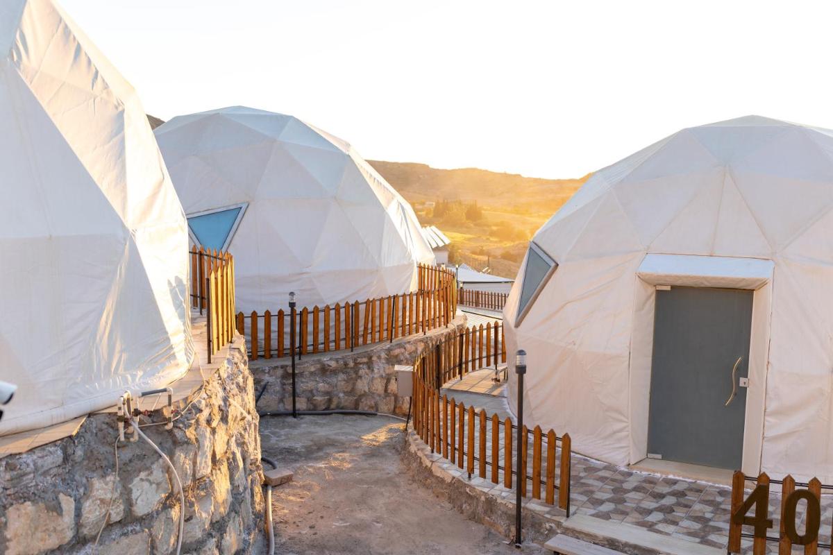 The Rock Camp Petra - Housity