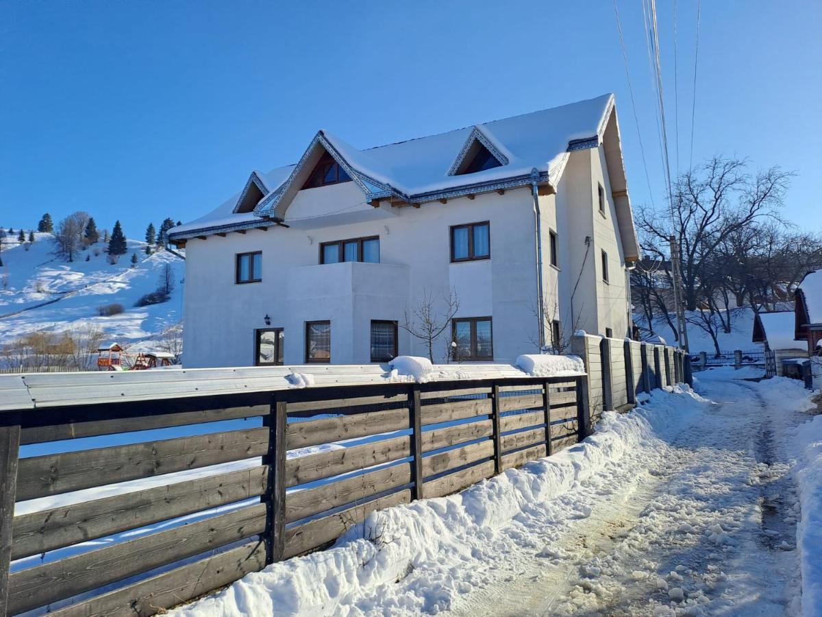 Suitetrails - Moldovița Residence