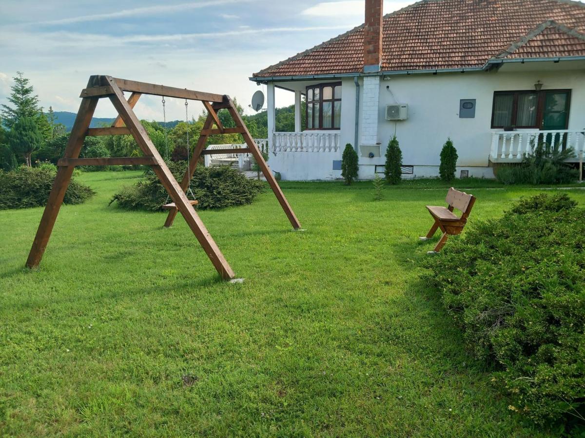 Apartmani Ćosić - Housity