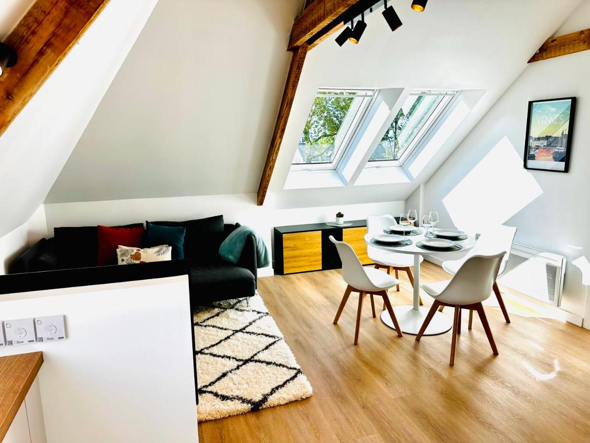 Suitetrails - LOGODEN - Appartement TOUT CONFORT 2 Chambres, proximité gare, parking privé