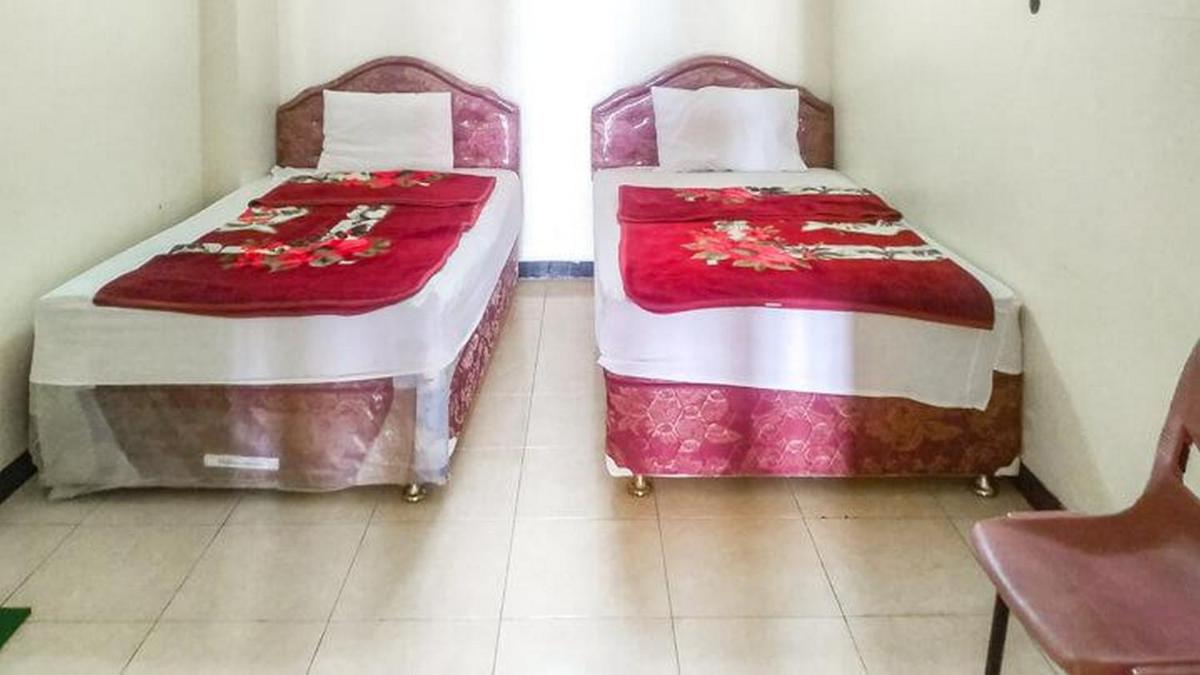 Villa Al Barokah Syariah Family Mitra RedDoorz near Sarangan Lake - Housity