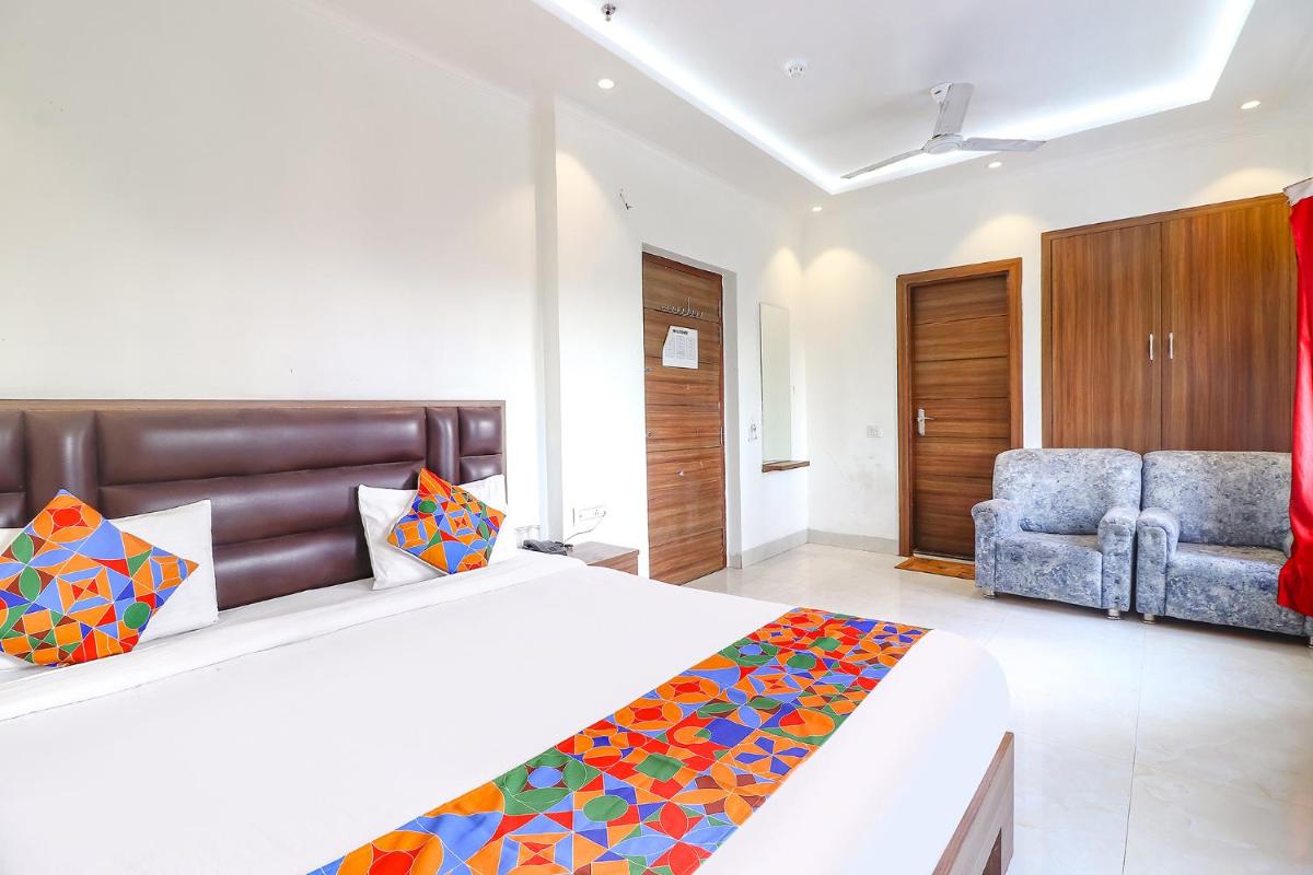 FabHotel Bhawana - Housity