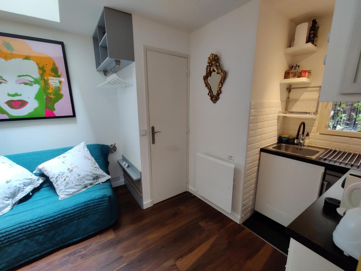 Suitetrails - Romantic Tiny House inside Montmartre