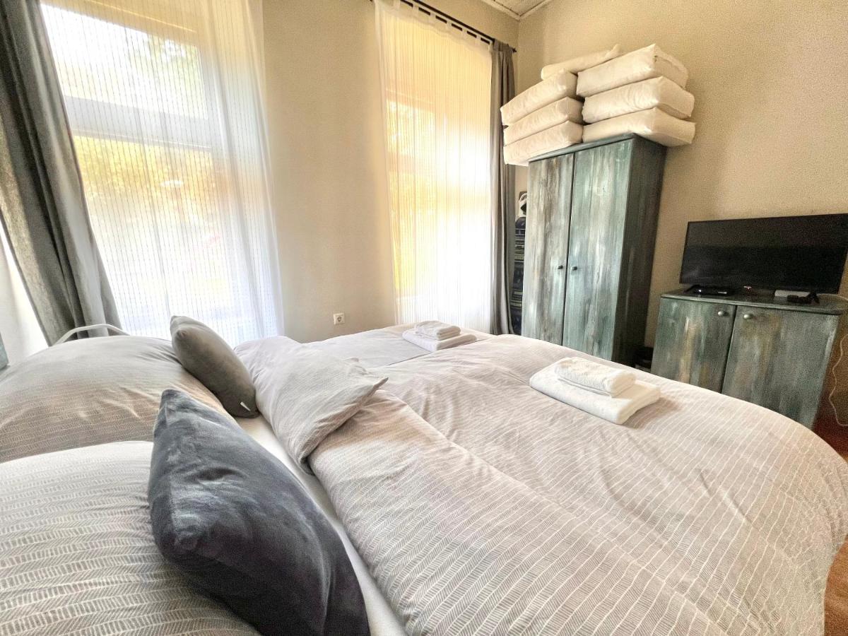 Suitetrails - Kőház Apartman