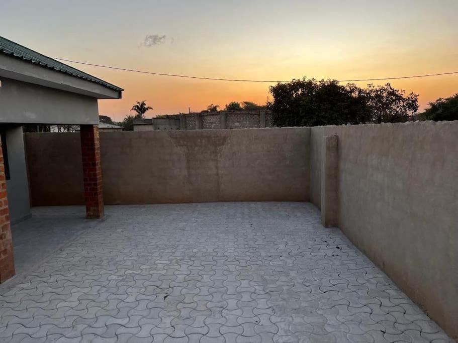 Suitetrails - Cosy & neat 1 bedroom apartment in Ibex Hill, Lusaka