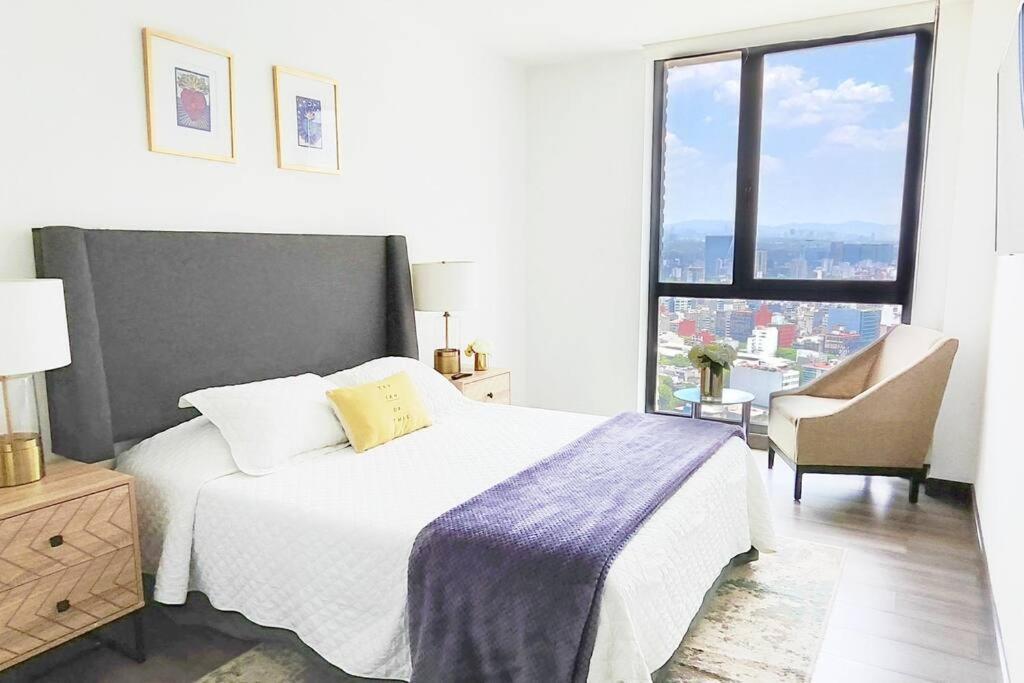 Suitetrails - Emilia MaiaHome-2BD Amazing view in Polanco -Pool Gym SPA