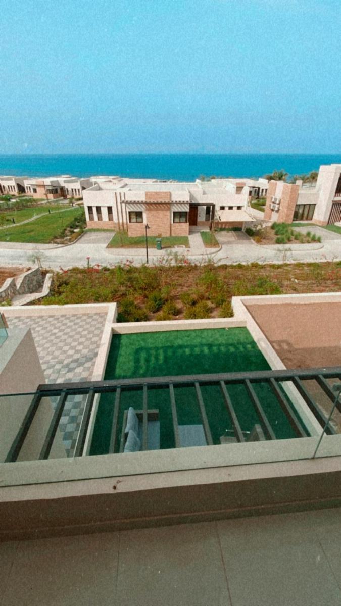 Suitetrails - Sifah Townhouse Beach