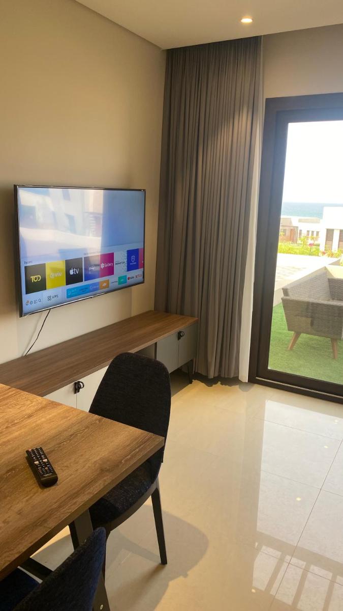 Suitetrails - Sifah Townhouse Beach