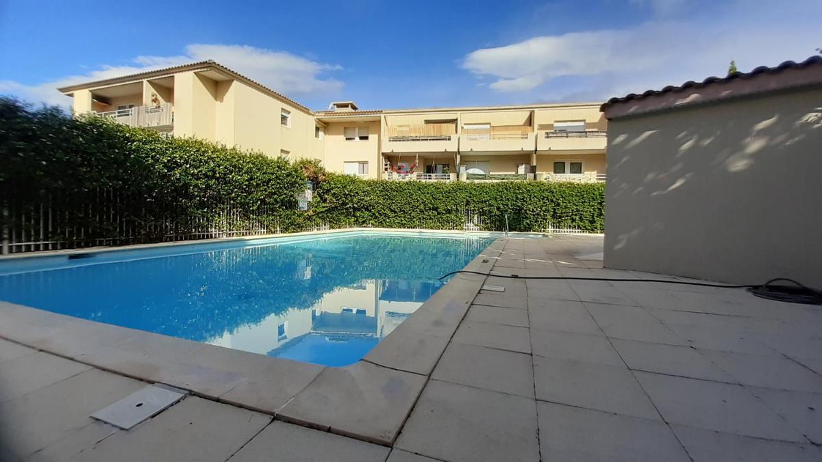 Appartement Terrasse panoramique Piscine - Hizvo