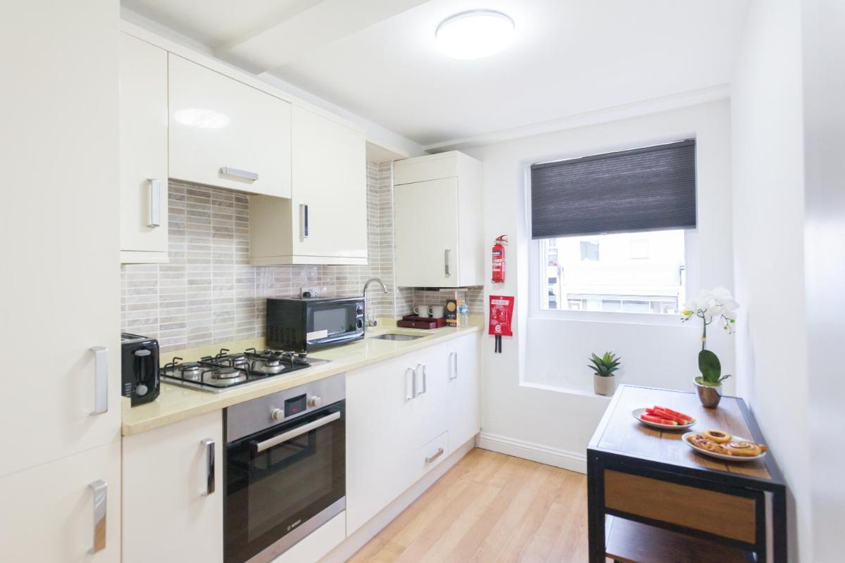 Holloway Budget Apartment - 1 Minute to Emirates Stadium - Next to Station - City Center - Housity