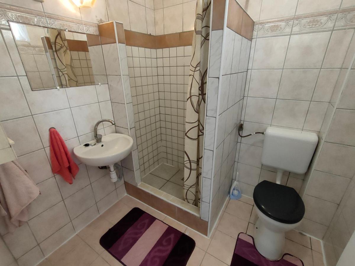 Suitetrails - Kékturás-Tóra-Nyíló privát bérlemény