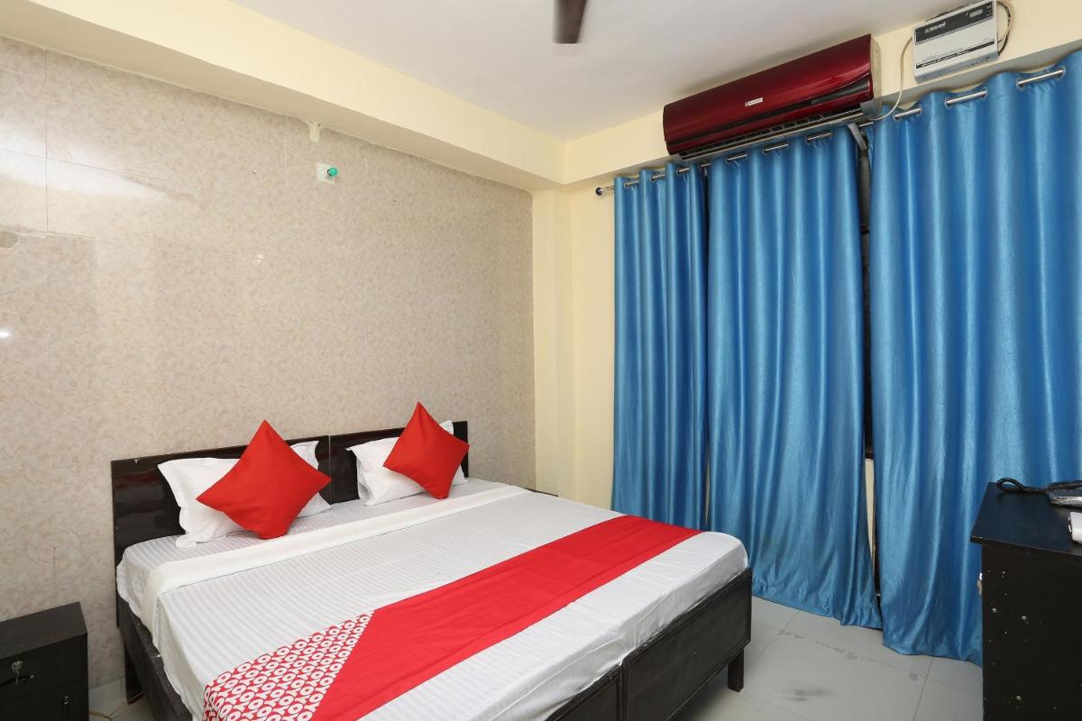 OYO Flagship Hotel Dream Connect - Housity