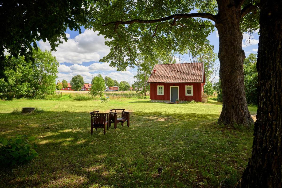 Suitetrails - Kungs Starby Gård Bed and Breakfast