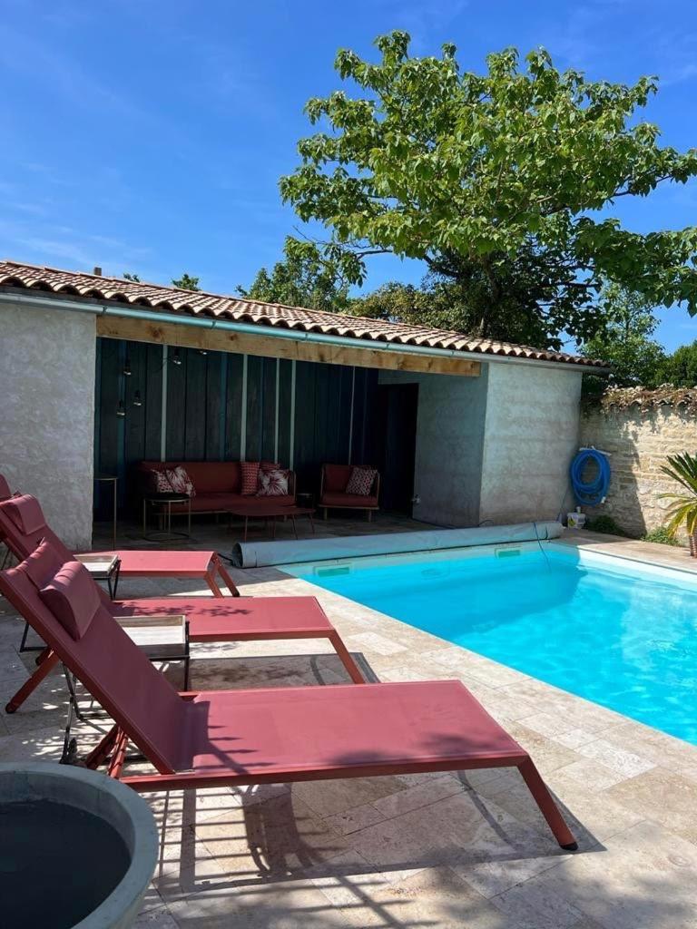 Le 240b #1 - Housity