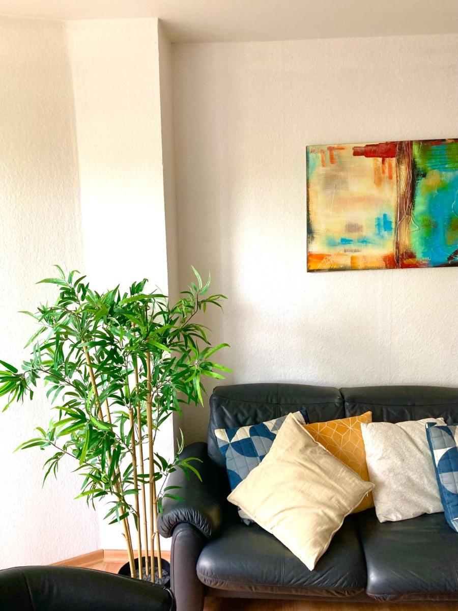 Ruhige und erholsame Wohnung mit Balkon - Hizvo