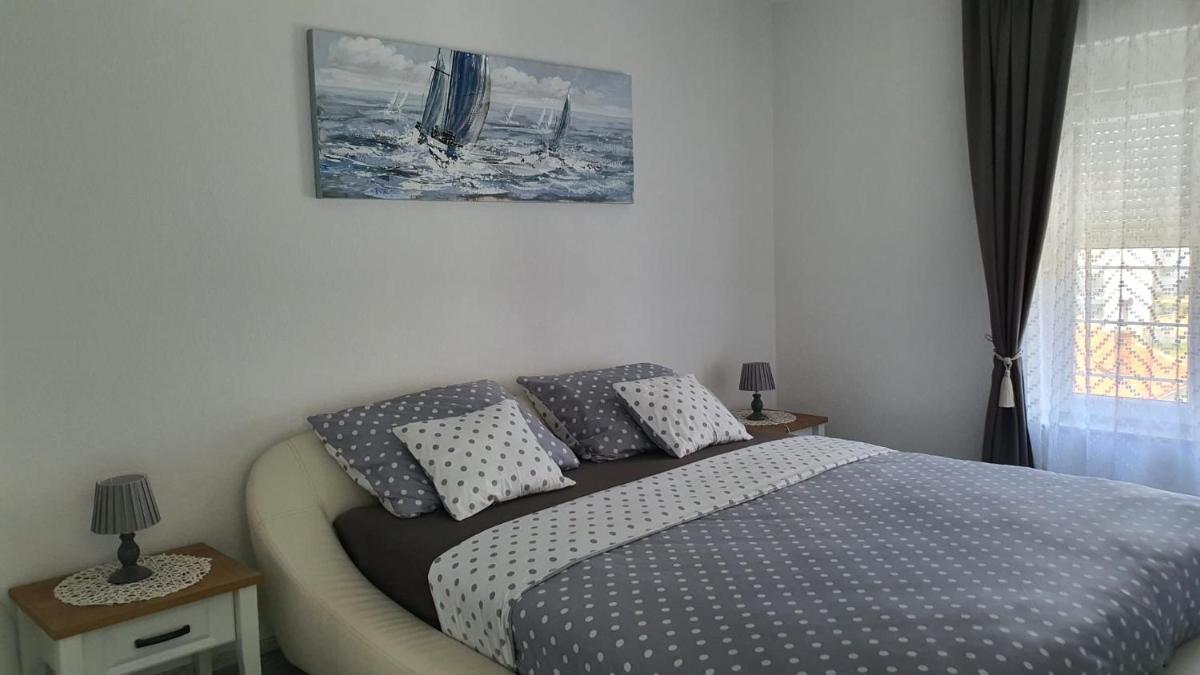 Suitetrails - Apartman Kovačić - Knin