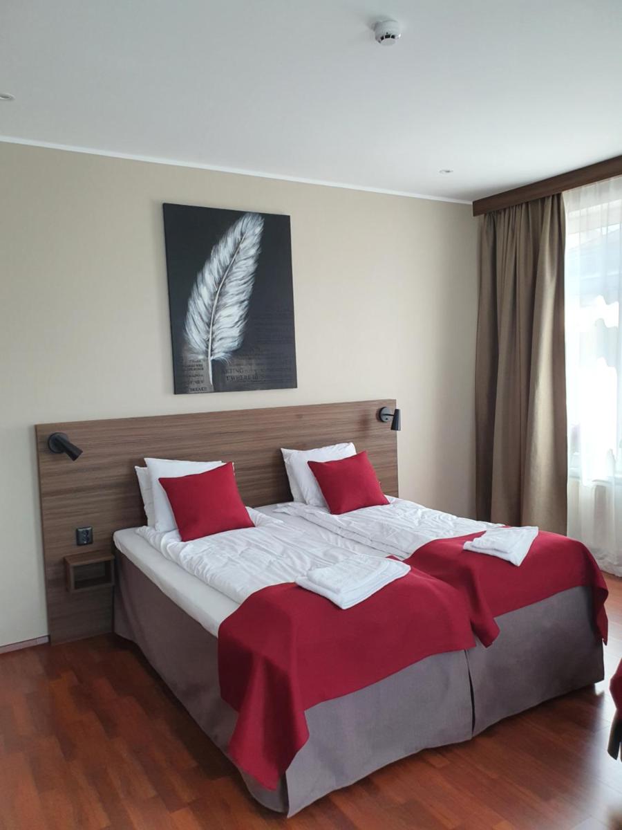 Gamleby Hotell - Housity