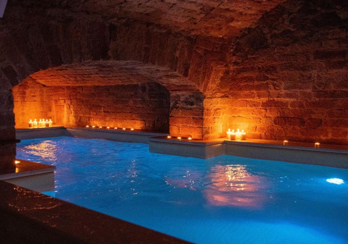Suitetrails - CountryHouse con Piscina Privata Vicina al Centro