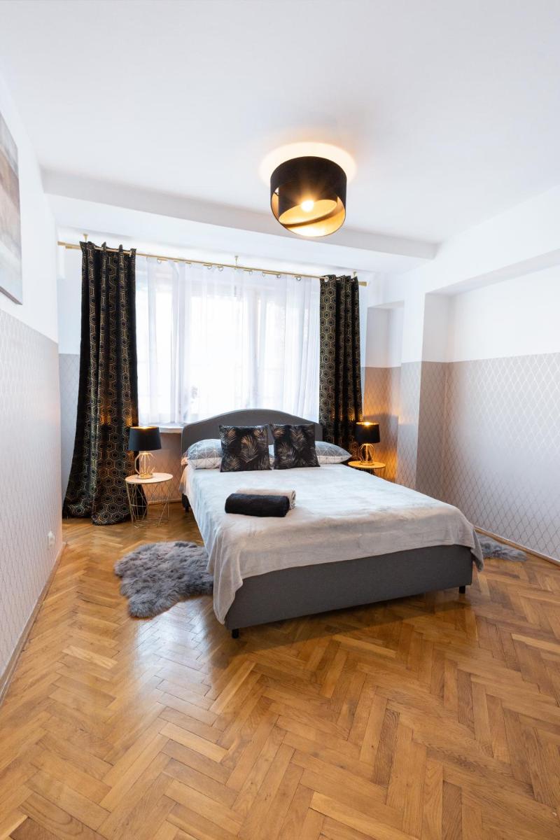 Suitetrails - ClickTheFlat Muranów Apart Rooms