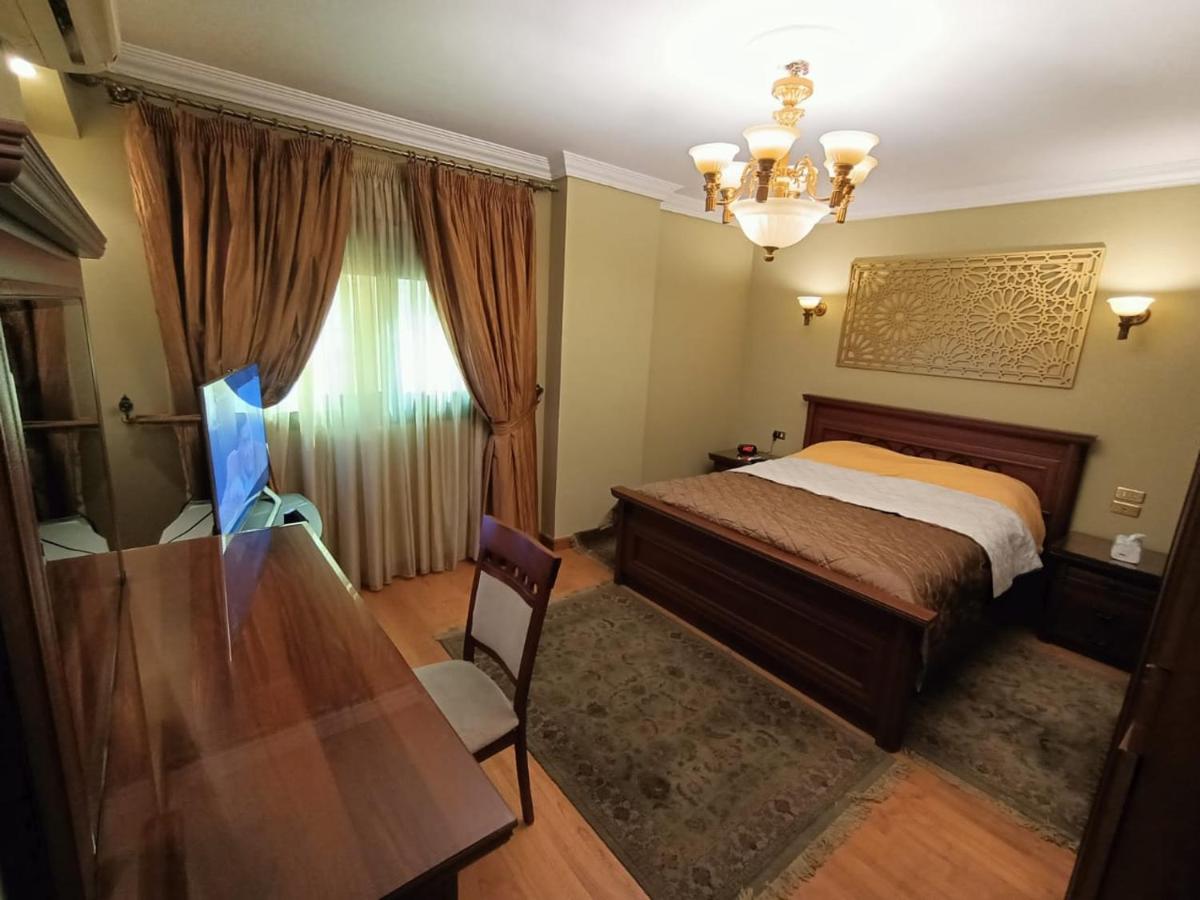 Suitetrails - Super Deluxe Apartment in Sheraton Area near Cairo Int'l Airport