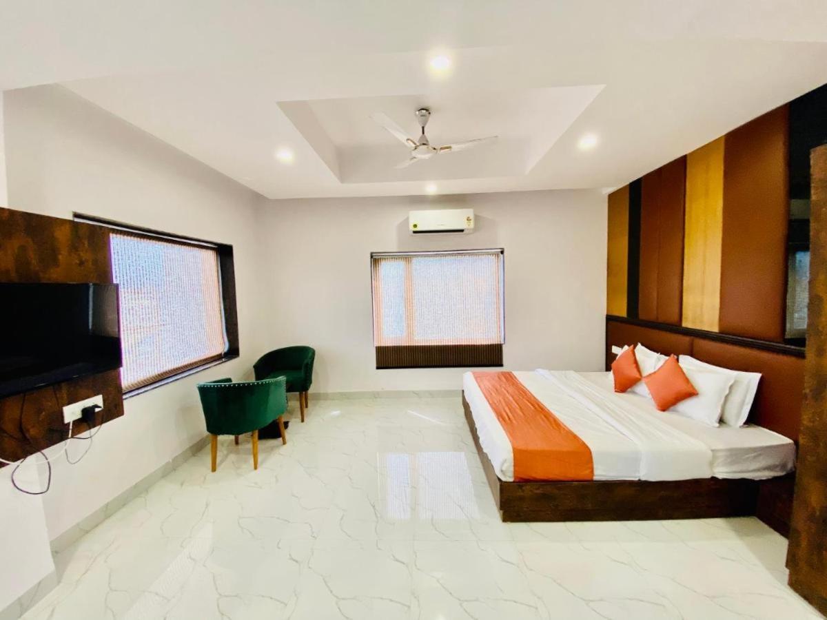 Hotel Haridwar - Housity