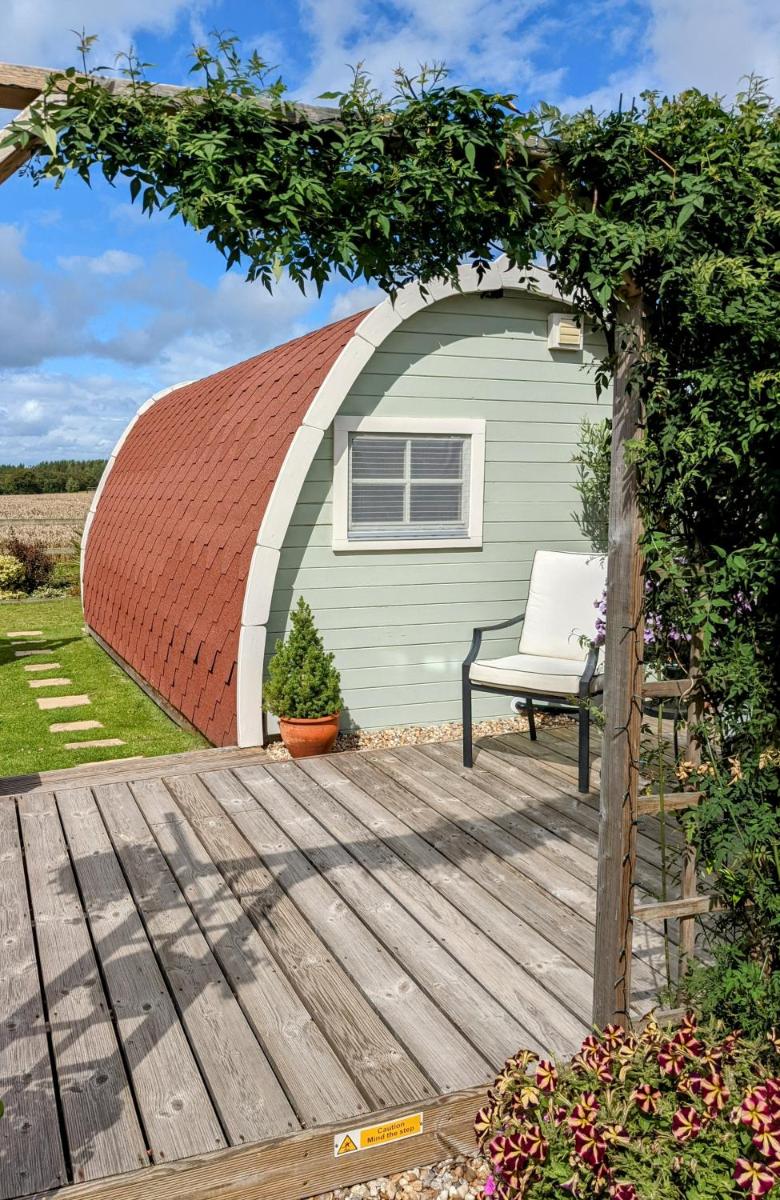Preston Pod - Rural Village Retreat - Housity