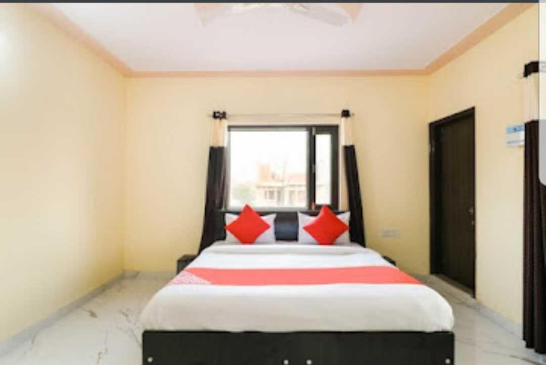 POP HOME 70063K Star Hotel - Housity