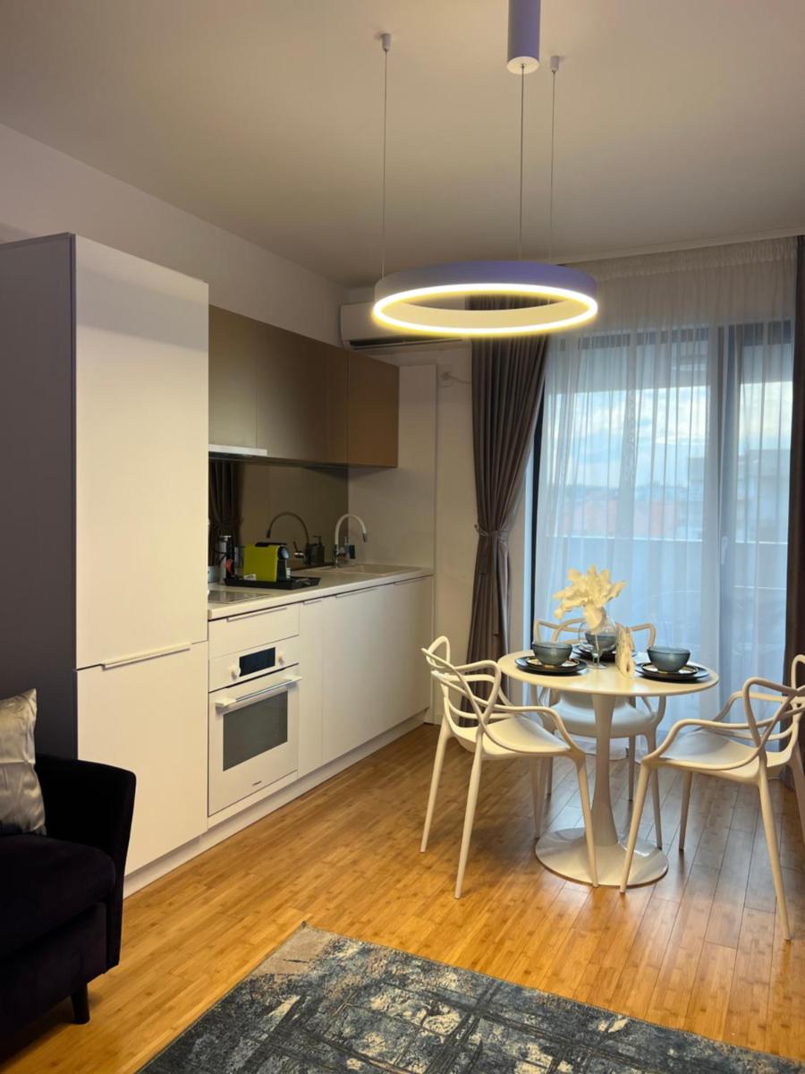 Suitetrails - Pitesti Sunset Residence
