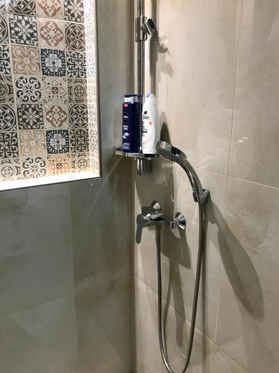 Deviza Apartments - Housity